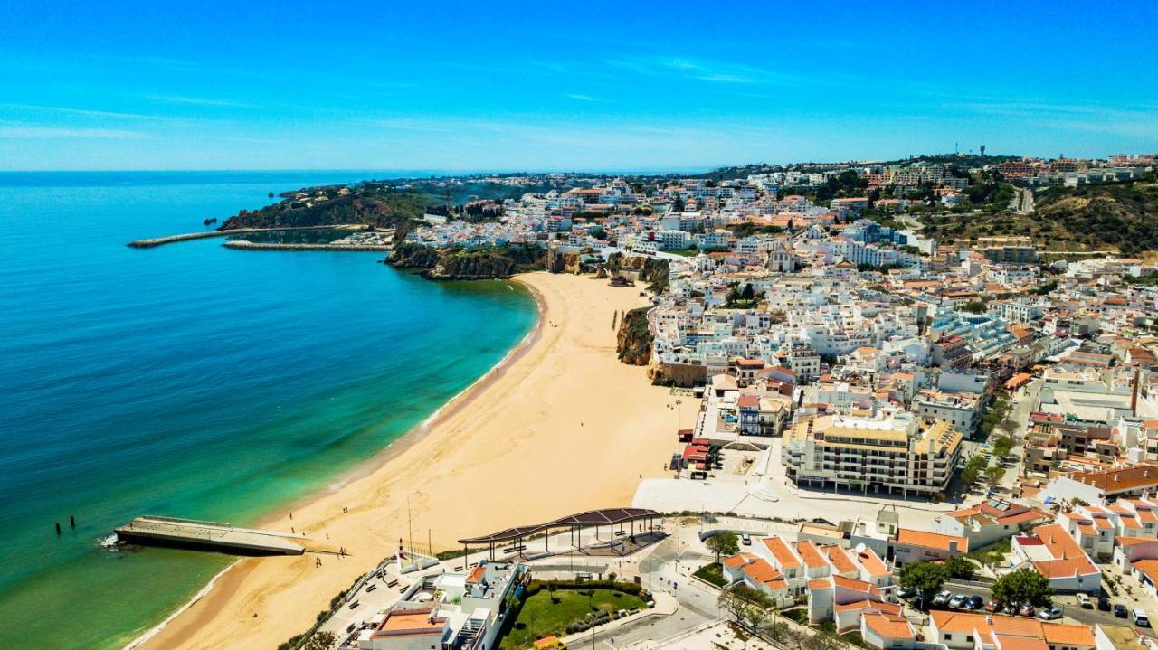 Albufeira Concept With Pool By Homing Leilighet Guia  Eksteriør bilde